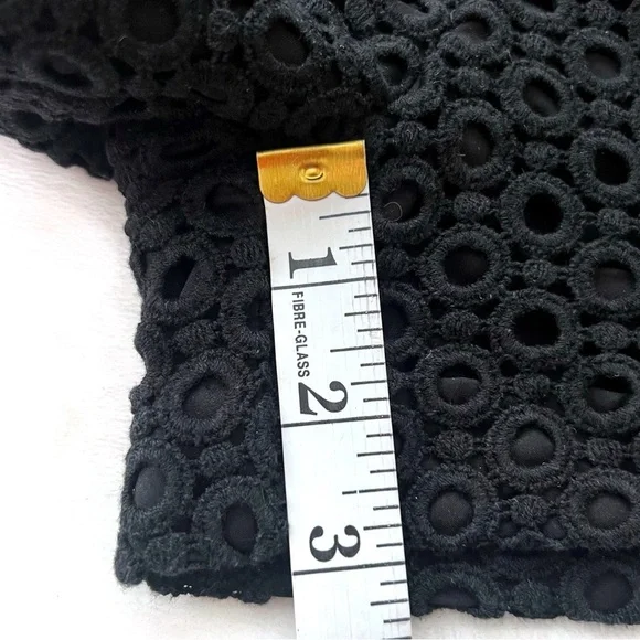 Banana Republic Shorts Eyelet Lace Dressy Black 12 Style 404156-00 - Picture 14 of 15